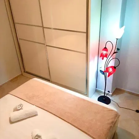 Arel & Dea Apartment